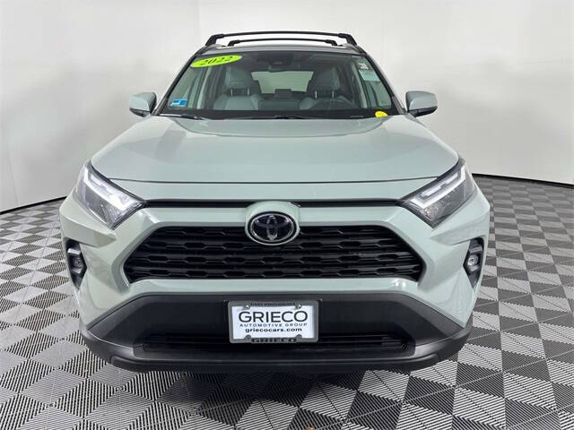 2022 Toyota RAV4 XLE Premium