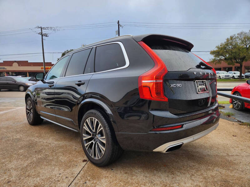 2020 Volvo XC90 T5 Momentum