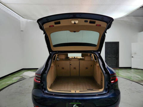 2016 Porsche Macan S