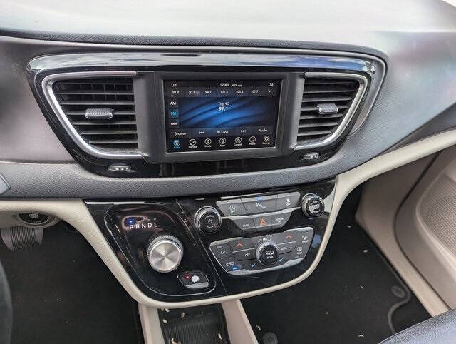 2020 Chrysler Pacifica for sale at Axio Auto Boise in Boise, ID