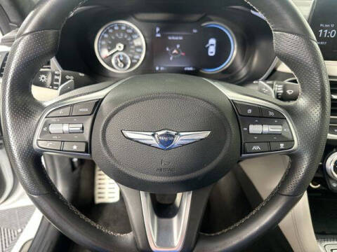 2023 Genesis G70
