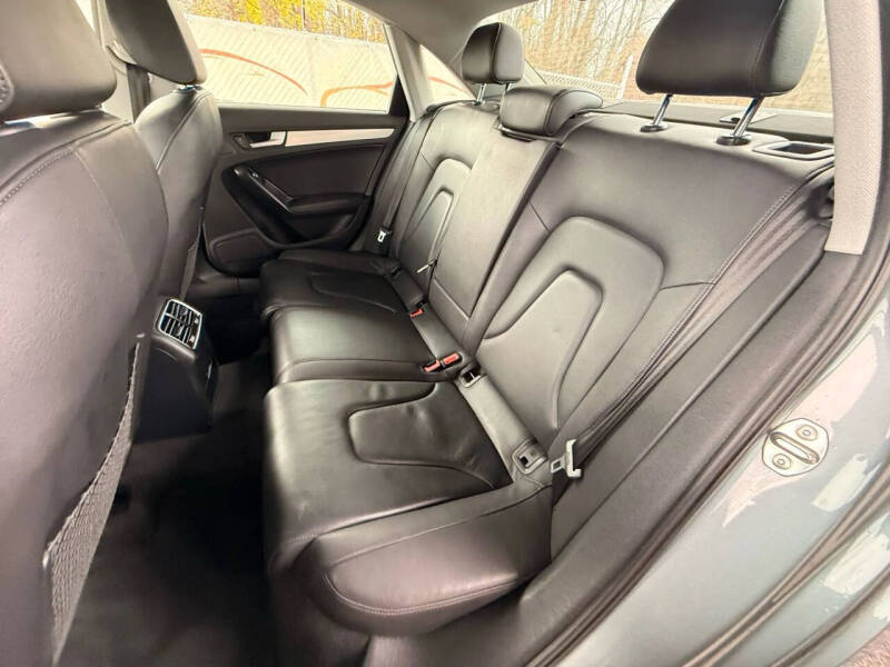 2015 Audi A4 2.0T quattro Premium