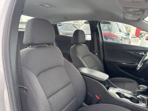 2021 Chevrolet Malibu RS