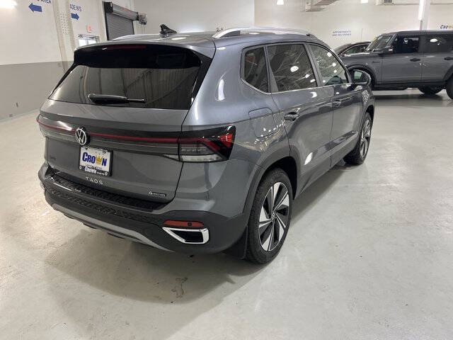 2026 Volkswagen Taos SE 4Motion