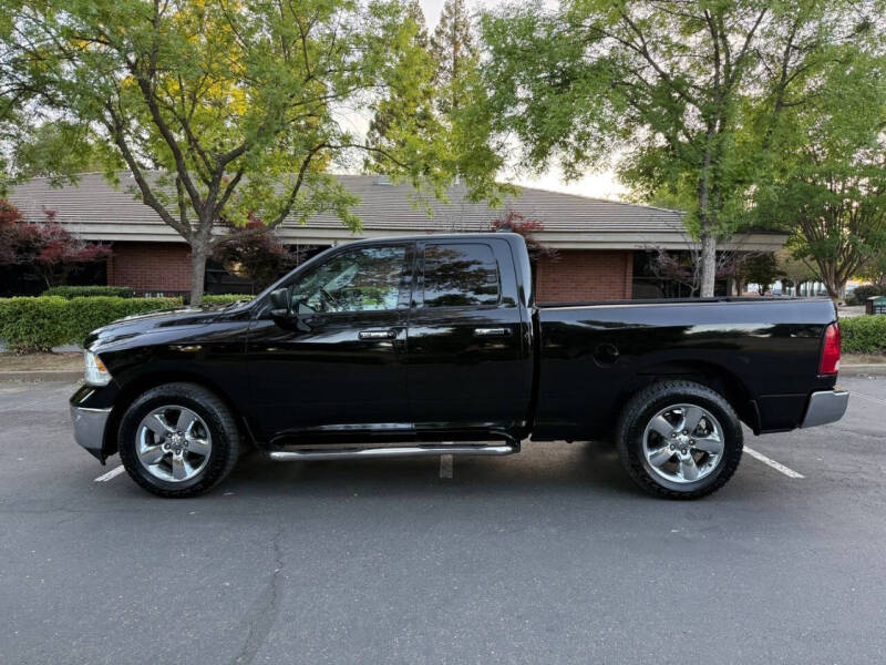 2015 RAM 1500 SLT