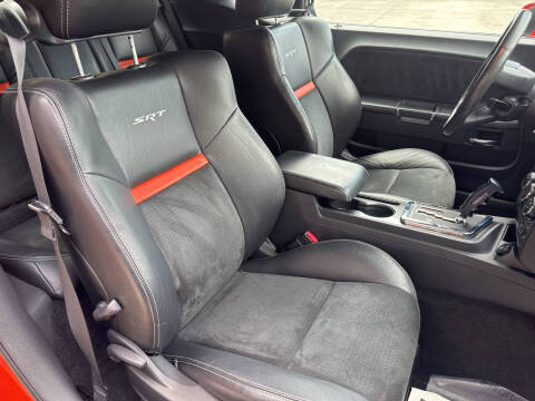 2008 Dodge Challenger SRT8