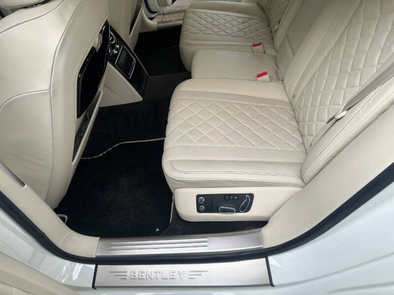 2018 Bentley Flying Spur V8