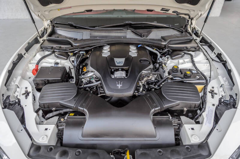 2018 Maserati Ghibli