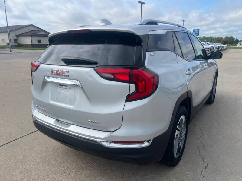 2020 GMC Terrain SLT