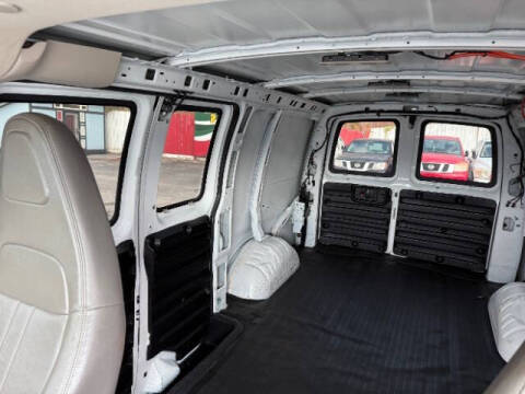 2017 Chevrolet Express 2500