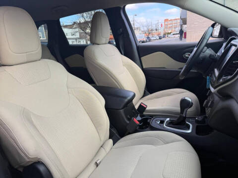 2017 Jeep Cherokee Latitude