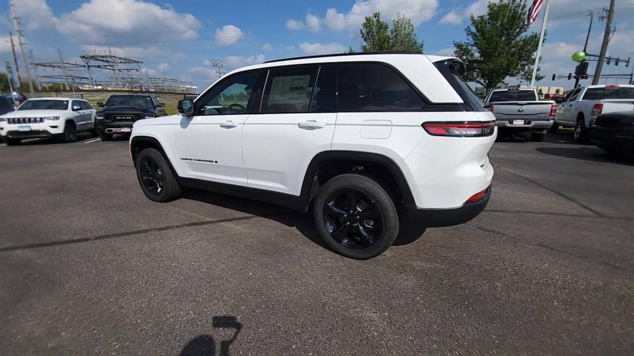 2024 Jeep Grand Cherokee for sale at Victoria Auto Sales in Victoria, MN