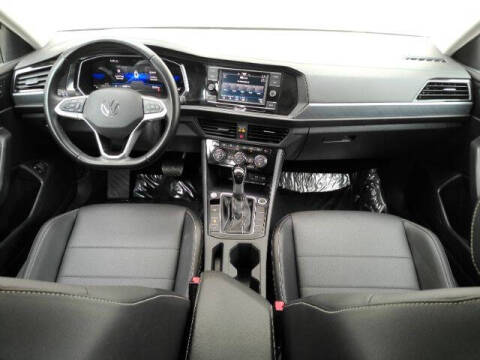 2023 Volkswagen Jetta SE