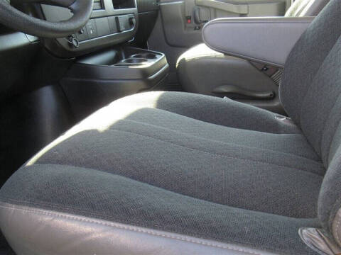 2022 GMC Savana 2500