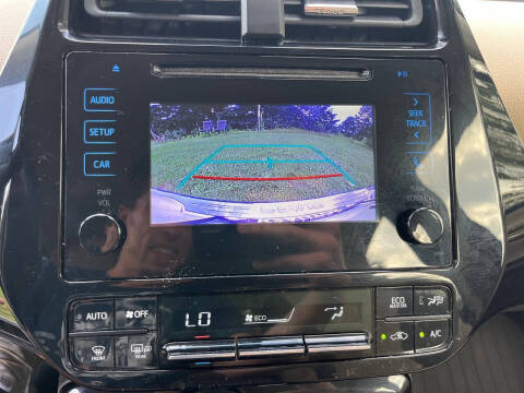 2017 Toyota Prius Two