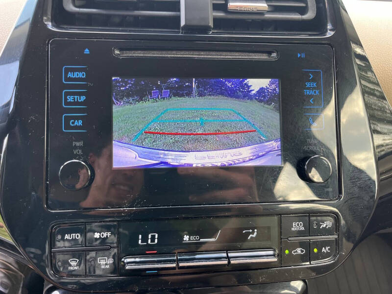2017 Toyota Prius Two