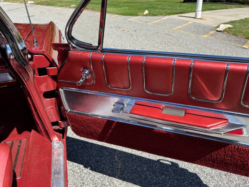 1961 Oldsmobile Starfire