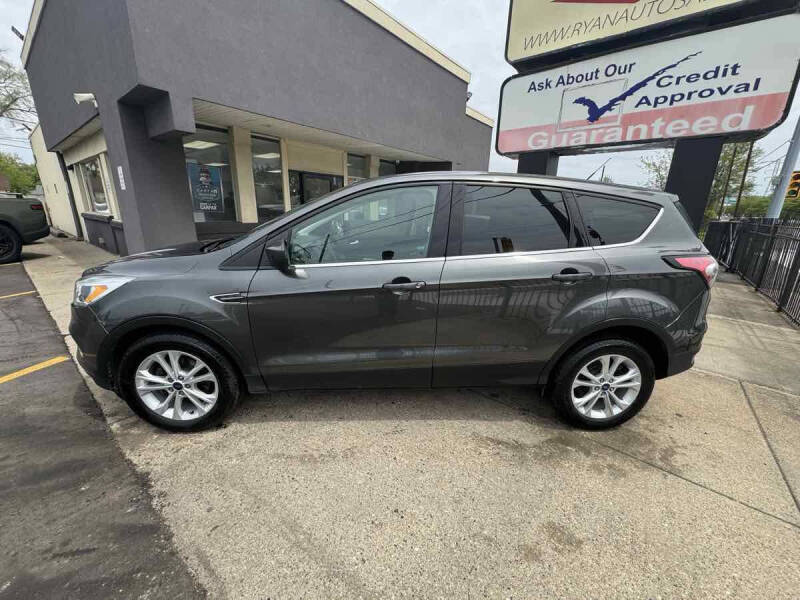 2017 Ford Escape SE