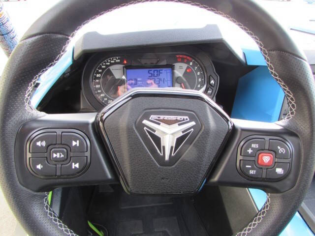 2023 Polaris Slingshot