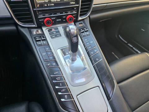 2014 Porsche Panamera 4S
