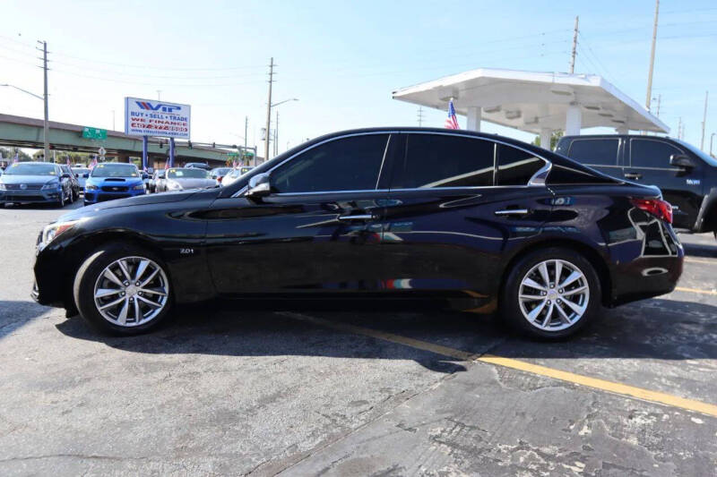 2018 Infiniti Q50 2.0T Luxe