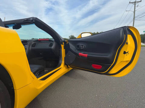 2004 Chevrolet Corvette