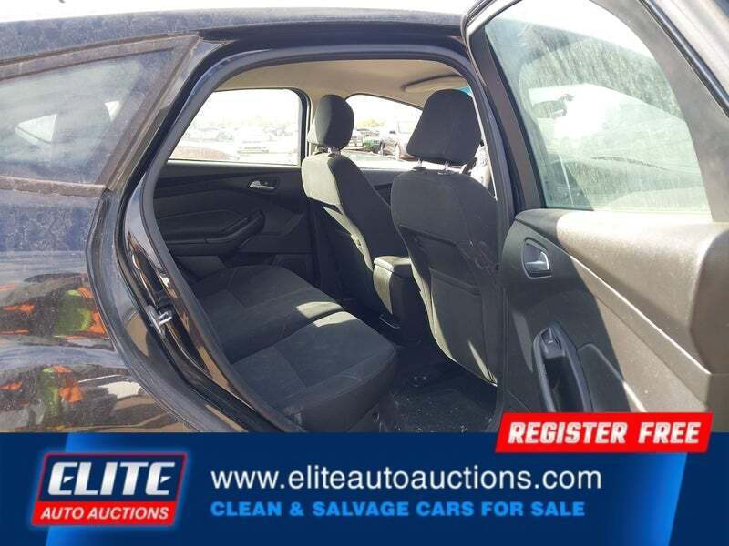 2015 Ford Focus SE