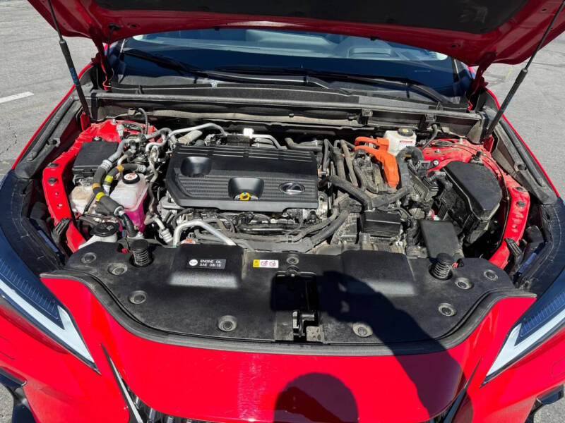 2024 Lexus NX 450h+