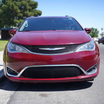 2018 Chrysler Pacifica Touring L