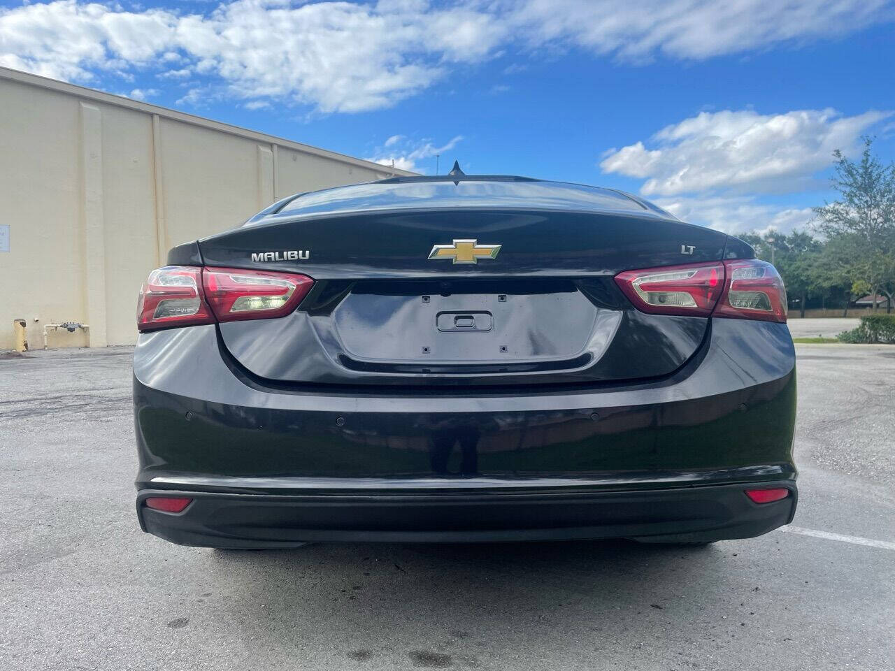 2022 CHEVROLET Malibu Sedan - $18,900