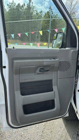 2013 Ford E-Series E-250