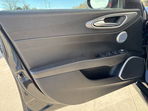 2017 Alfa Romeo Giulia Ti