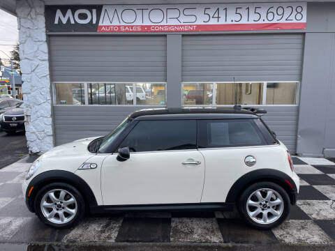 2010 MINI Cooper for sale at Moi Motors in Eugene OR