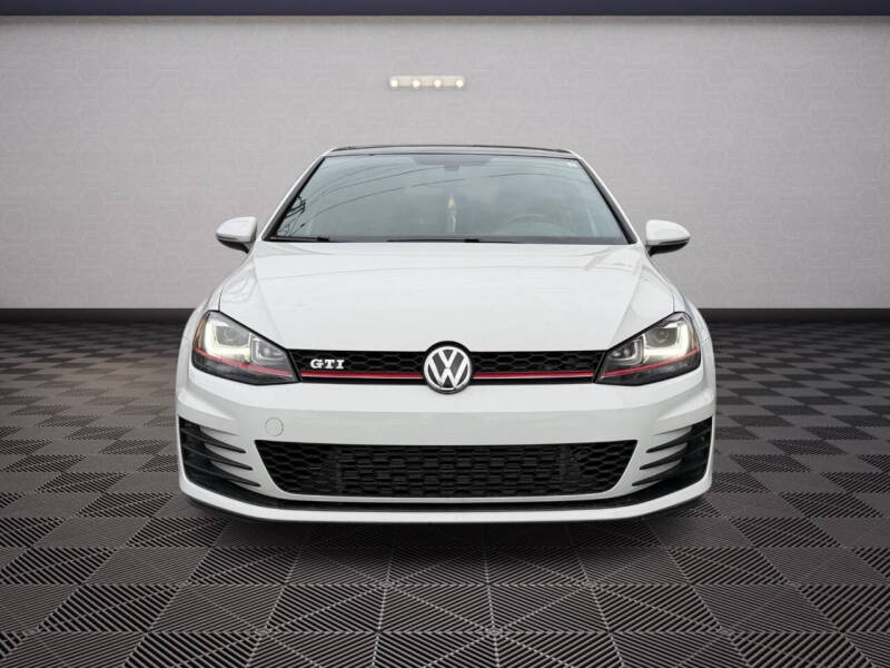 2016 Volkswagen Golf GTI