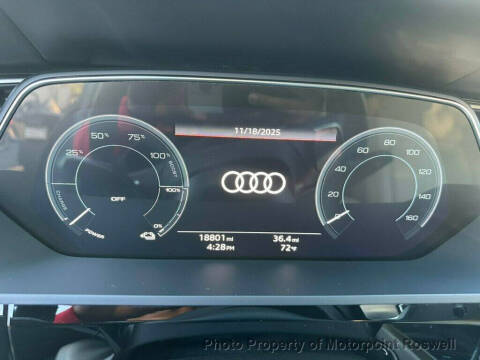 2024 Audi Q8 e-tron quattro Premium