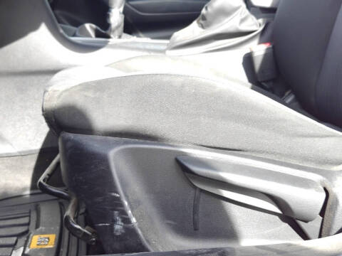 2014 Mazda MAZDA3 i SV