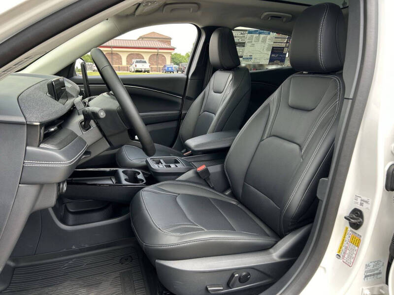 2025 Ford Mustang Mach-E Premium