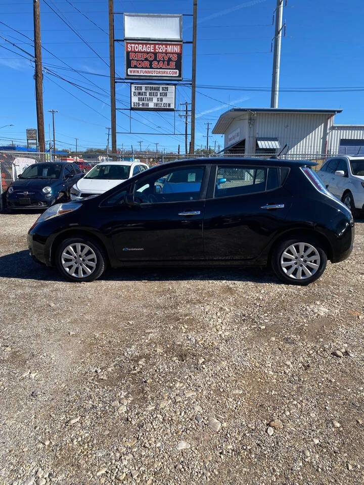 2013 Nissan LEAF for sale at Al's Motors Auto Sales LLC in San Antonio, TX