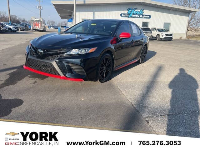 2020 Toyota Camry SE Nightshade