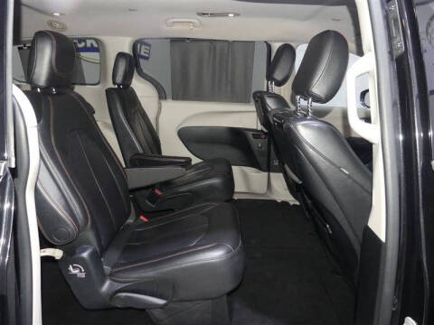 2018 Chrysler Pacifica Touring L Plus