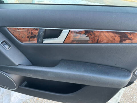 2012 Mercedes-Benz C-Class C 300 Luxury 4MATIC