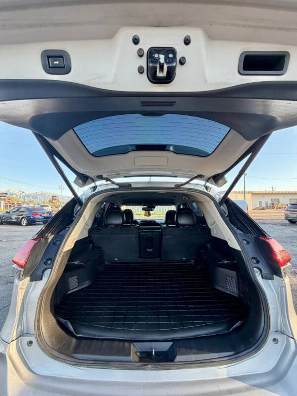 2018 Nissan Rogue