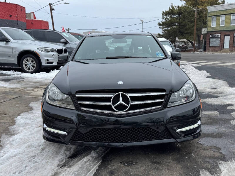 2014 Mercedes-Benz C-Class C300 Luxury's photo