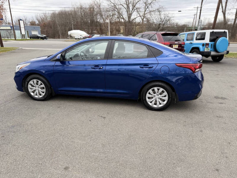 2020 Hyundai Accent SE