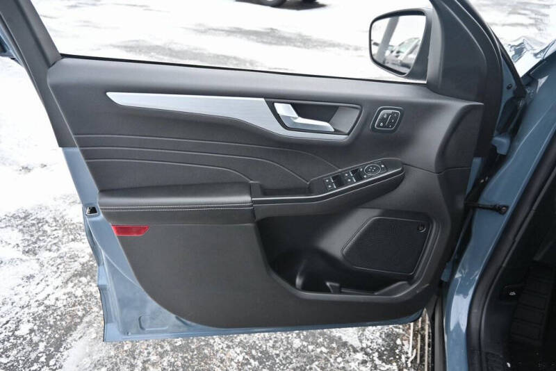 2025 Ford Escape Plug-In Hybrid PHEV