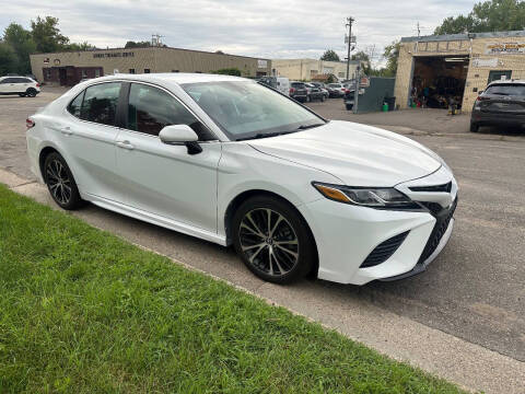 2020 Toyota Camry for sale at ACE IMPORTS AUTO SALES INC in Hopkins MN