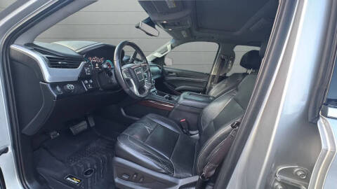 2017 GMC Yukon SLT