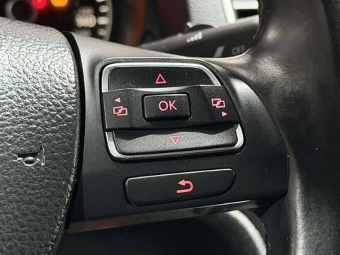 2015 Volkswagen Passat 1.8T SE