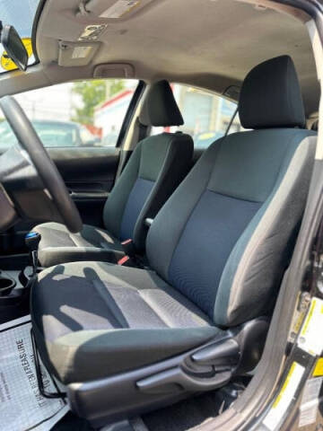 2016 Toyota Prius c