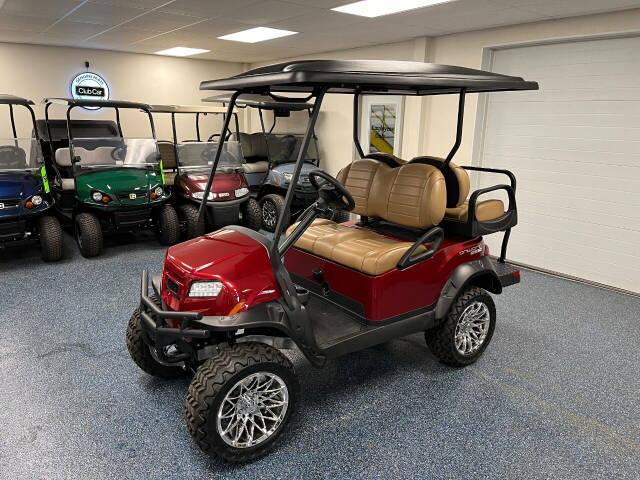 Club Car Onward Image